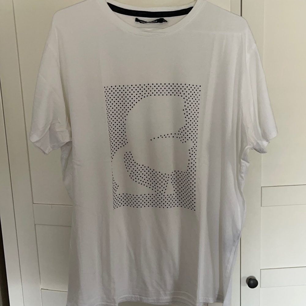 Karl Lagerfeld t shirt